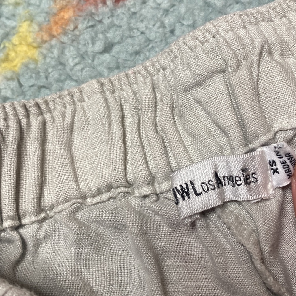 Johnny Was embroidered linen shorts - Picture 3 of 6